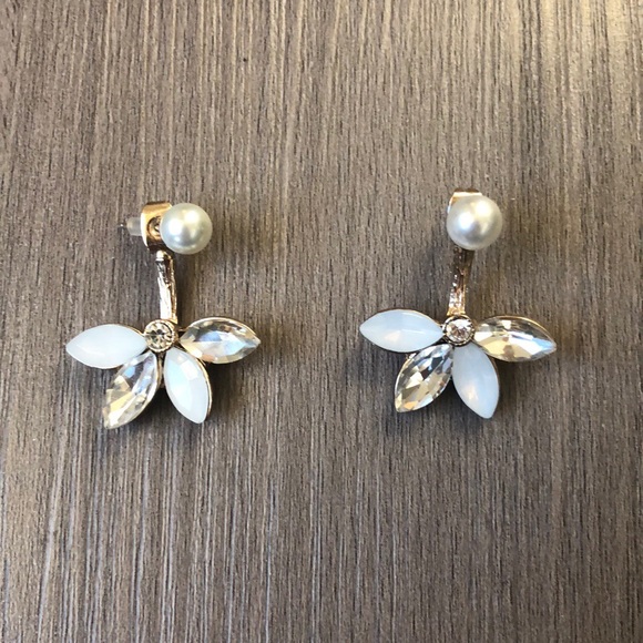 Jewelry - Pearl and Stone Ear Jacket